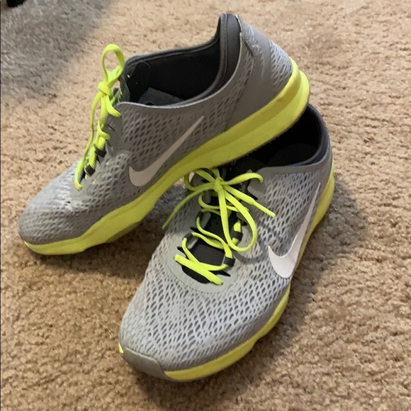 Nike Zoom Fit Tennis Shoes - Picture 2 of 6